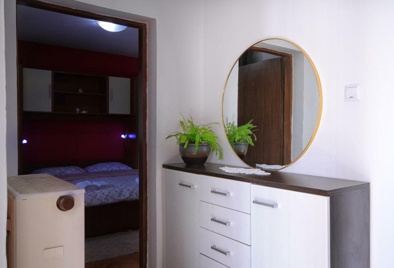 Apartman Katja Rakovica Buitenkant foto