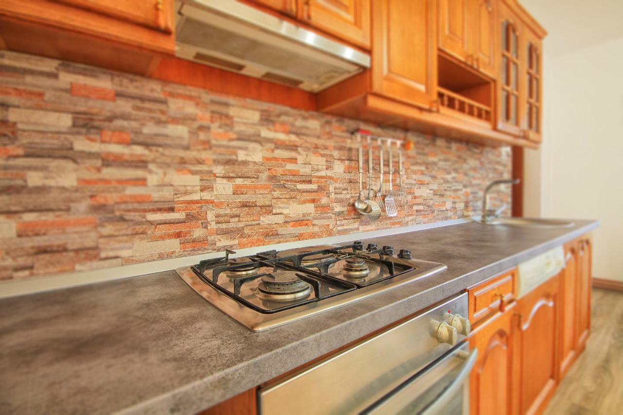 Apartman Katja Rakovica Buitenkant foto