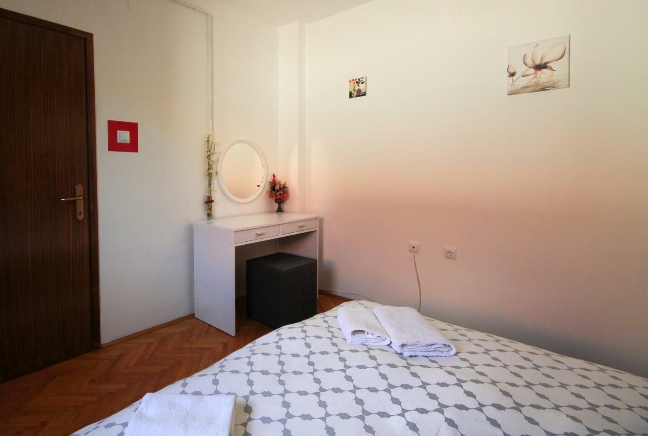 Apartman Katja Rakovica Buitenkant foto