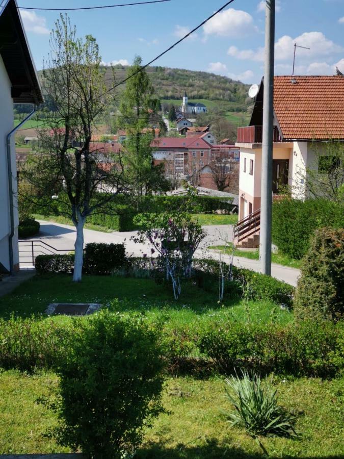 Apartman Katja Rakovica Buitenkant foto