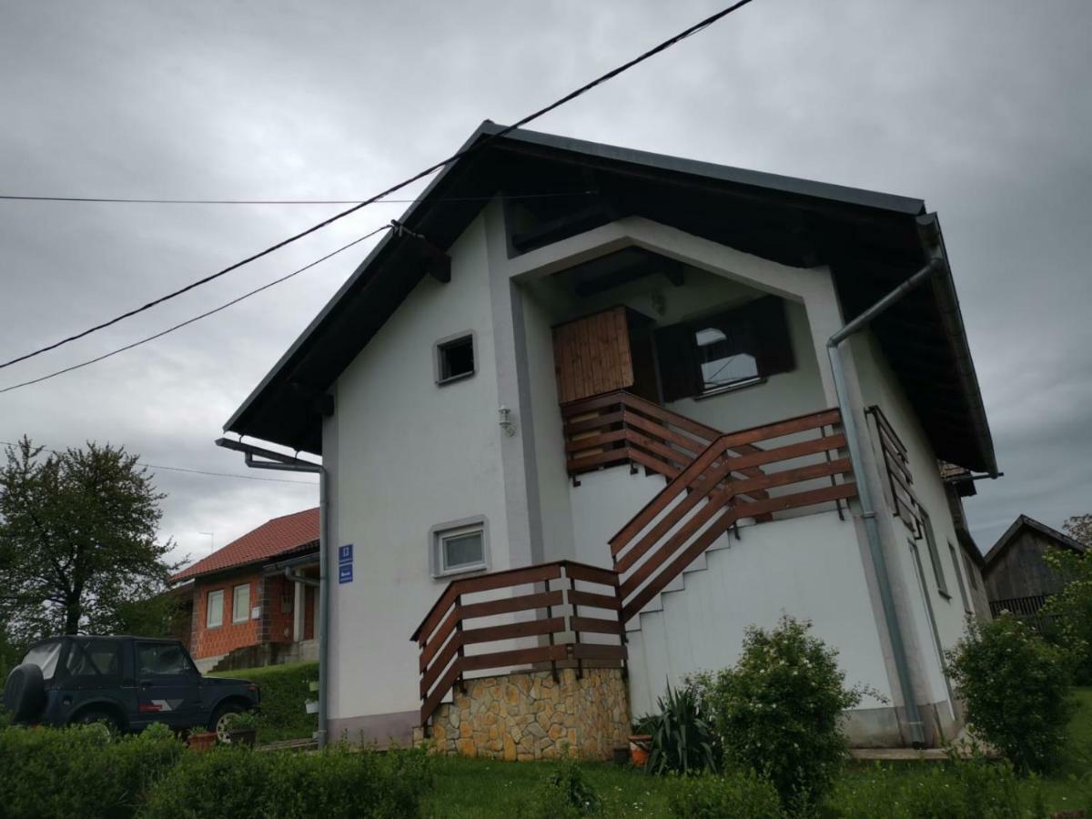 Apartman Katja Rakovica Buitenkant foto
